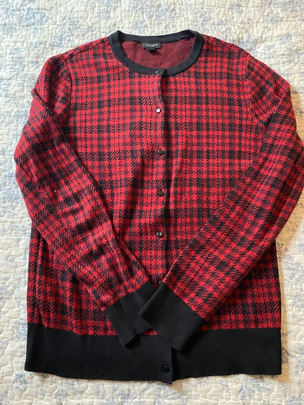 Ann Taylor Large Cardigan Front Button Red/Black Houndstooth Black Cuffs & Hem